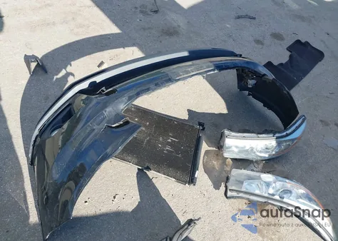 2015 Toyota Highlander Xle V6 z USA, uszkodzony, nr VIN 5TDJKRFH9FS152669